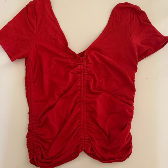 Cute Red Top - Picture 2 of 3